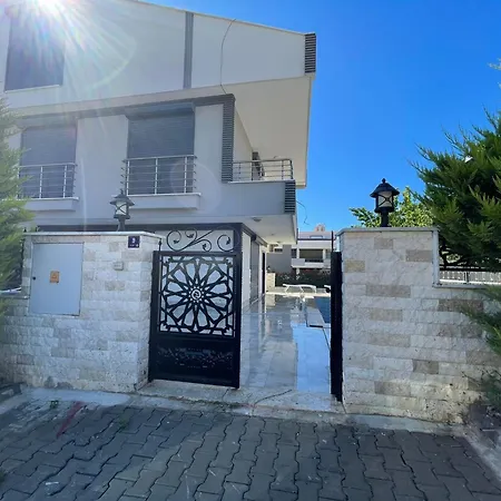 Denize 200 Metre Mustakil Inst Mariyatourdidim Mesajlara Sizde Onaylamadan Yanit Verilmiyor Instgrm Sayfamiza Yazabilirsiniz *